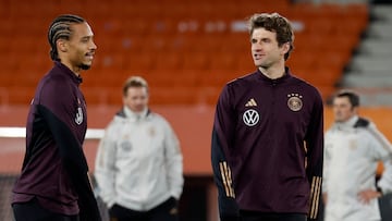 Soccer Football - Euro 2024 Qualifier - Germany Training - Ernst Happel Stadium, Vienna, Austria - November 20, 2023 Germany's Leroy Sane and Thomas Muller during training REUTERS/Lisa Leutner