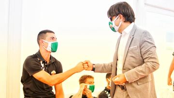 El Elche aterriza en el Camp Nou con Morente y nueve canteranos