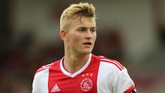 Ajax star De Ligt wins Golden Boy award