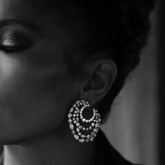 Jennifer López se despide del verano con un espectacular posado en biquini