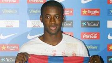 <B>CAMBIO DE NOMBRE.</B> El nuevo jugador del Barcelona quiere ser conocido ahora como Touré Yaya y no como Yaya Touré.