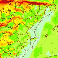 La borrasca 'Bárbara' trae vientos huracanados y lluvia a España