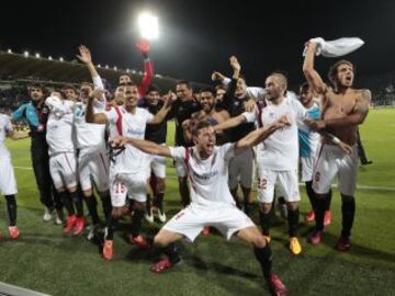 Los jugadores del Sevilla celebraron el pase a la final.