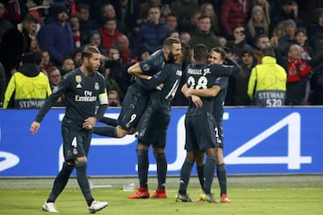 El 13 de febrero de 2019 anotó el 0-1 en Ámsterdam.