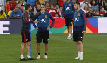 Luis Enrique, Koke y Saúl Ñiguez
