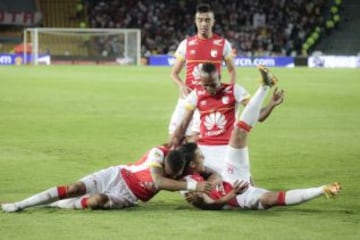 Santa Fe venci&oacute; con categor&iacute;a a Junior de Barranquilla.