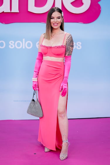 María Isabel posa en la alfombra rosa por el pase especial de la película ‘Barbie’ en el Gran Teatro CaixaBank.   
 
 