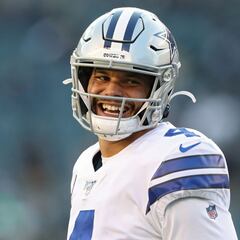 Cowboys extienden a Dak Prescott por cuatro años y 160 millones de dólares