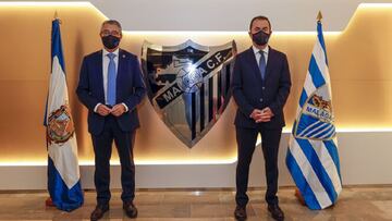 Francisco Salado, presidente de la Diputación, con Jose María Muñoz, judicial del Málaga.