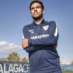 Recio: "Hacen falta dos o tres fichajes; los que vengan, que sea para jugar ya"