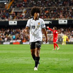 Peter, el último canterano blanco que desea triunfar en Mestalla