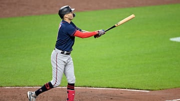 Durante la derrota de los Twins ante los Orioles, Correa recibió dos pelotazos; el boricua se someterá a una resonancia magnética en la extremidad.