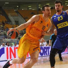 Víctor Claver: "El Real Madrid parte con ventaja mañana"