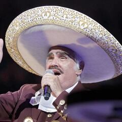 Vicente Jr. revela que Vicente Fernández está grave de salud