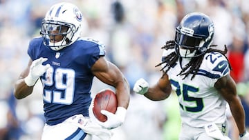 NASHVILLE, TN - SEPTEMBER 24: Running Back Demarco Murray #29 of the Tennessee Titans runs the ball against the Seattle Seahawks at Nissan Stadium on September 24, 2017 in Nashville, Tennessee.   Wesley Hitt/Getty Images/AFP
 == FOR NEWSPAPERS, INTERNET, TELCOS &amp; TELEVISION USE ONLY ==