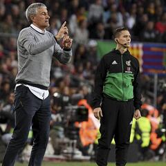 Quique Setién afina el estilo
y ya encuentra un 'once tipo'