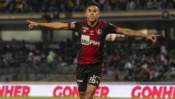 Javier Correa: &ldquo;Ponen favorito a Chivas por la inversi&oacute;n&rdquo;