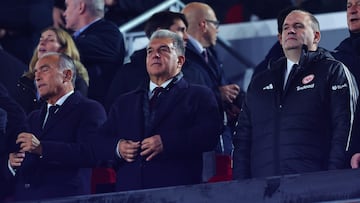 09/12/25 PARTIDO CHAMPIONS LEAGUE
FASE LIGA FASE GRUPOS JORNADA 6
BARCELONA - BAYER LEVERKUSEN
PALCO RAFA YUSTE JOAN LAPORTA