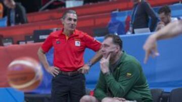 Sergio Scariolo junto a Arvydas Sabonis.