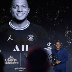Mbappe’s mother confirms agreements in place with both PSG and Real Madrid