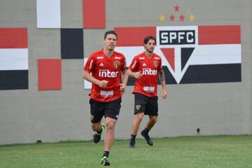 El equipo brasileño cierra el top ten, al gastar 11.5 MDD, el más caro fue Pablo, con costo de 6.7 MDD.