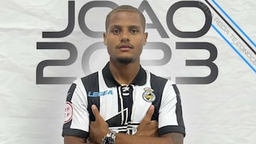 Joao Pedro, nuevo jugador de la Real Balomp&eacute;dica Liense.