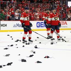 Why do the Florida Panthers hockey fans throw rats on the ice?