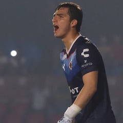Pumas y Cruz Azul preguntaron por Sebastián Jurado