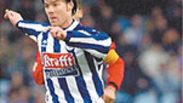 <b>FICHAJE</b>. Xabi Alonso será el primer fi chaje de la próxima temporada.