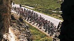 La revolución se aplazará un año