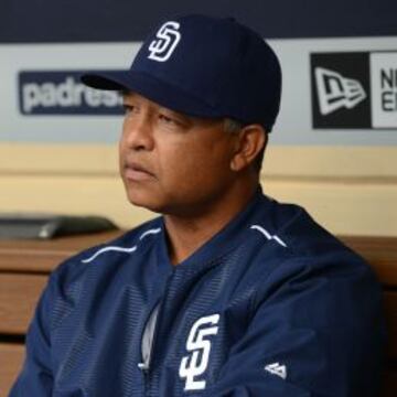 Dave Roberts ha estado de segundo entrenador en los Padres durante los últimos dos años.