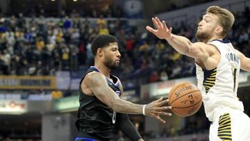 INDIANAPOLIS, INDIANA - DECEMBER 09: Paul George #13 of the Los Angeles Clippers passes the ball against the Indiana Pacers at Bankers Life Fieldhouse on December 09, 2019 in Indianapolis, Indiana. NOTE TO USER: User expressly acknowledges and agrees that, by downloading and or using this photograph, User is consenting to the terms and conditions of the Getty Images License Agreement.   Andy Lyons/Getty Images/AFP
 == FOR NEWSPAPERS, INTERNET, TELCOS &amp; TELEVISION USE ONLY ==