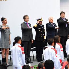 AMLO abanderó delegación de México para Panamericanos