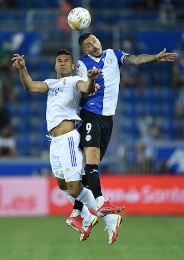 Casemiro y Joselu.