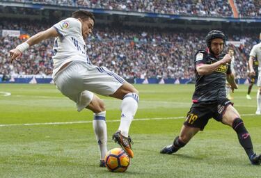 Otamendi agent drops hint that Madrid is his next destination