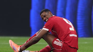 Liverpool manager Slot has provided a timeline for Isak’s comeback after ankle and fibula injuries.