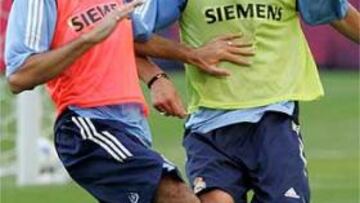 <B>DEBUT.</B> Diogo se prepara para debutar con el Real Madrid contra el Guadalajara.