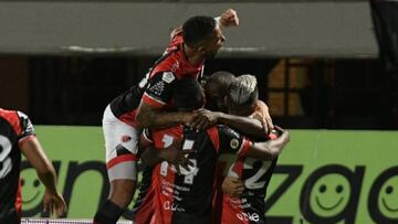 Cúcuta, más cerca de clasificar tras ganarle al América