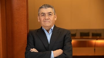 Estos son los estudios de ‘El Diablo’, el exitoso empresario poblano detrás de Oxxo