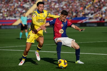 Los goles tardaron en llegar, ya que los planteamientos de ambos conjuntos se anularon, protagonizando así un primer tiempo bastante intenso.