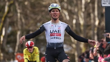 El mejor Almeida le amarga el liderato a Vingegaard en París-Niza