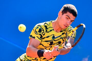 Victoria de Carlos Alcaraz sobre Stefanos Tsitsipas en la final del Conde de God¨® 2023.