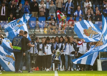 Las jugadoras de la Real Sociedad Campeonas de la Copa de la Reina