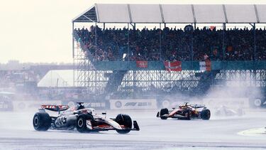 Esteban Ocon y Lewis Hamilton durante el Gran Premio de Gran Bretaña de Fórmula 1 disputado en el circuito de Silverstone.