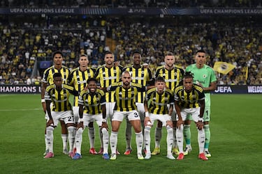 El posible debut de Edson Álvarez en Turquía sería en un juego definitivo