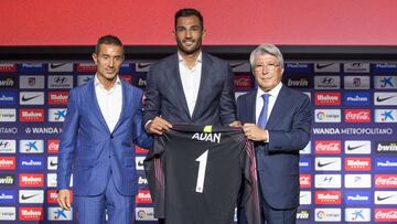 Berta, Adán y Cerezo.