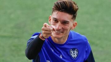 05/11/22
LEVANTE UD
ENTRENAMIENTO
PEPELU