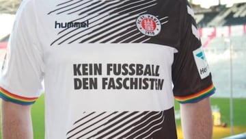 The St Pauli shirt that will be used in tomorrow&#039;s Bundesliga II game