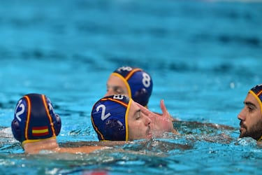La Selección, castigada a jugar por el quinto puesto, derrotó a Italia en un partido sin alma entre dos equipazos y tendrá que estar en París hasta el último día, el domingo, ante Grecia o Australia.
