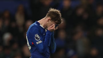 Chelsea's English midfielder #10 Cole Palmer reacts after missing a great chance during the English Premier League football match between Chelsea and Leeds United at Stamford Bridge in London on February 10, 2026. (Photo by Adrian Dennis / AFP) / RESTRICTED TO EDITORIAL USE. No use with unauthorized audio, video, data, fixture lists, club/league logos or 'live' services. Online in-match use limited to 120 images. An additional 40 images may be used in extra time. No video emulation. Social media in-match use limited to 120 images. An additional 40 images may be used in extra time. No use in betting publications, games or single club/league/player publications. /